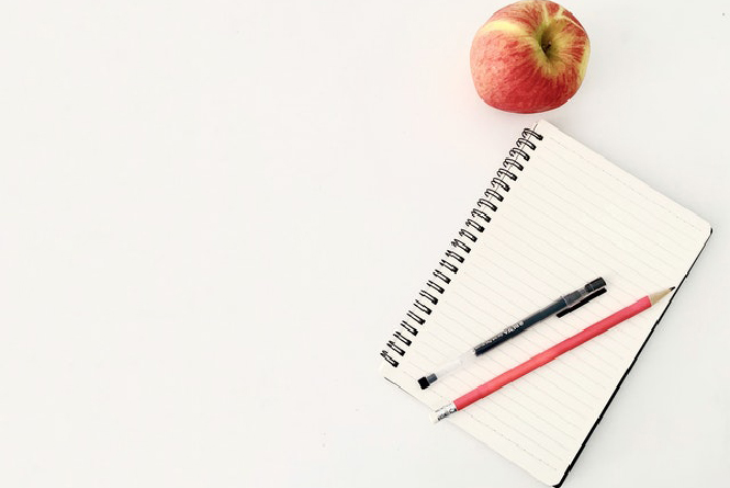 appel, pen en papier